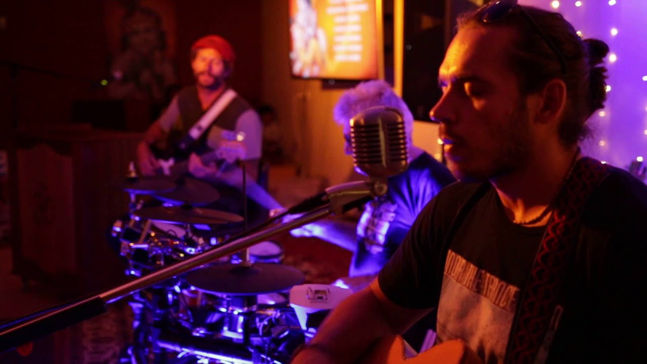 Live Kirtan Meditation with The Yadudes at The Mantra Room West End Easter Kirtan Festival