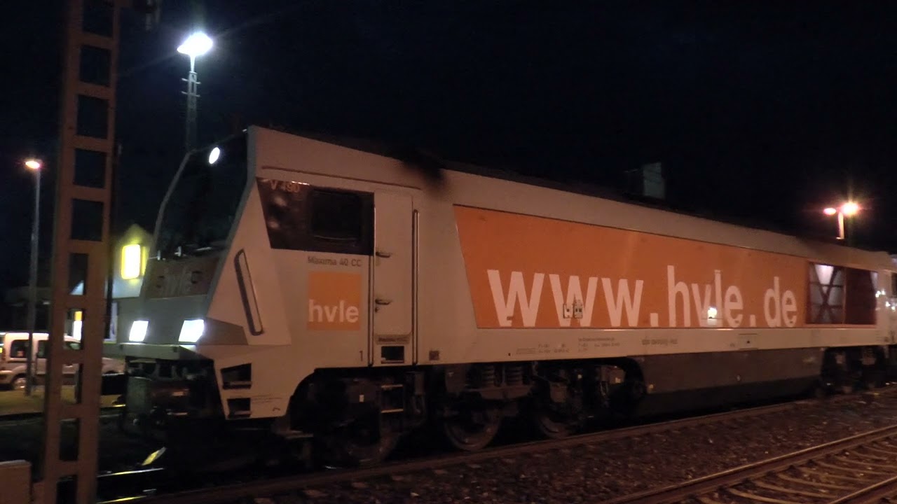 Voith Maxima hvle V 490 2 hat mit vollbeladenen Baustoffzug in Ahlhorn schwer zu kämpfen im Nov 2013