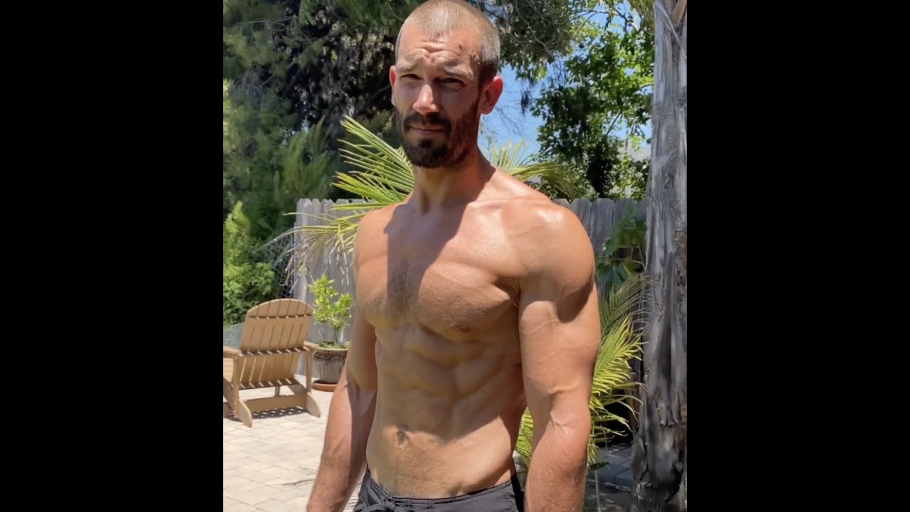 Q&A #1- Programming Mass Cycles, Hypertrophy Rep Range, Beyond Squats, & Ladders vs Straight Sets