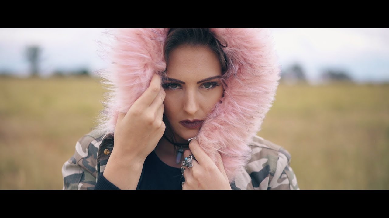 Cinema Unraveled | Sony A7 III Cinematic Filmmaking | Zeiss FE 55mm F1.8 | 120fps Autofocus Test