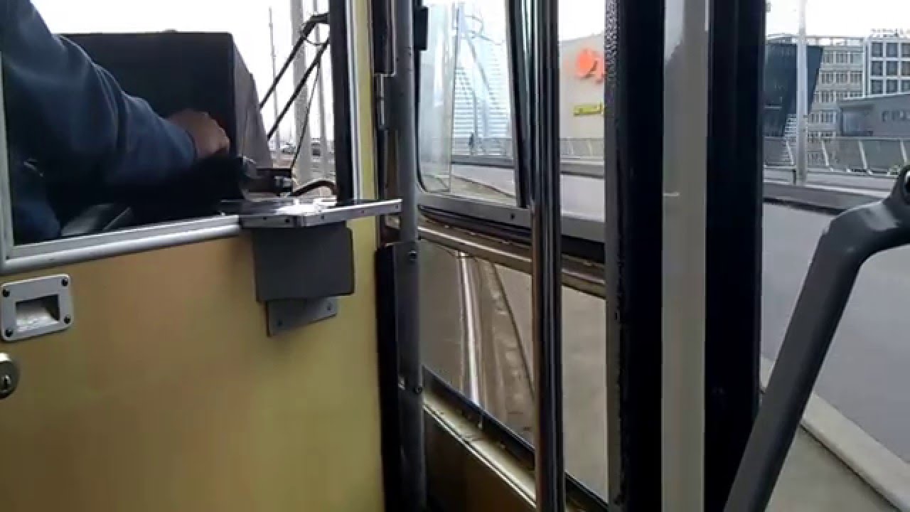(ZGT-6 serie 700) Met RET tramlijn 20 over de Erasmusbrug.