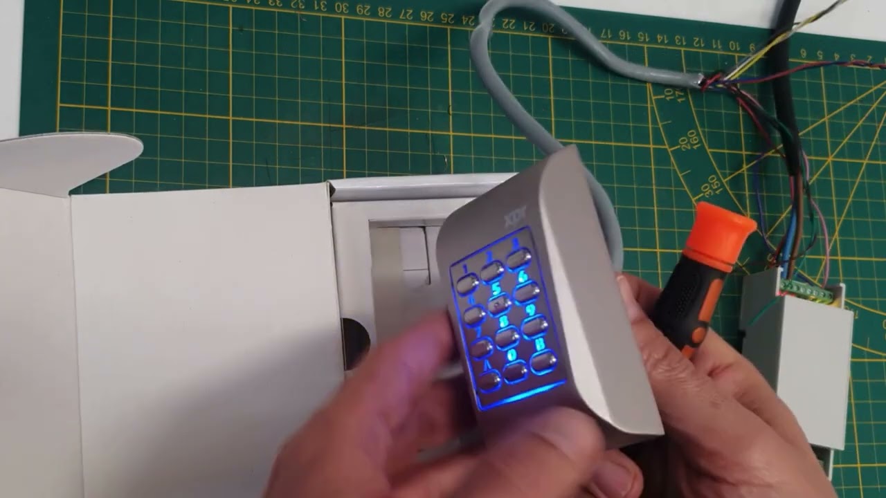 Tastiera PIN + RFID con relè remoto: la soluzione più sicura per i professionisti dell’automazione