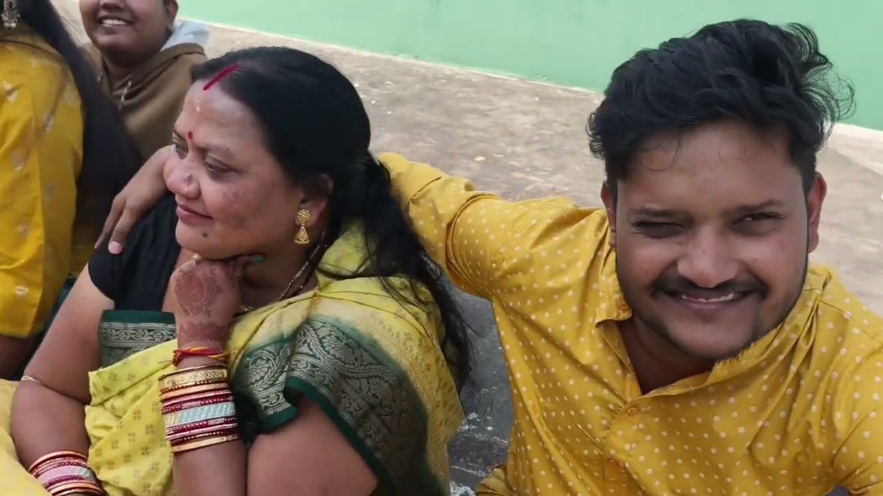 ହଳଦୀ ରସମ୍ celibration ରେ କେତେ  ମଜା ମସ୍ତି