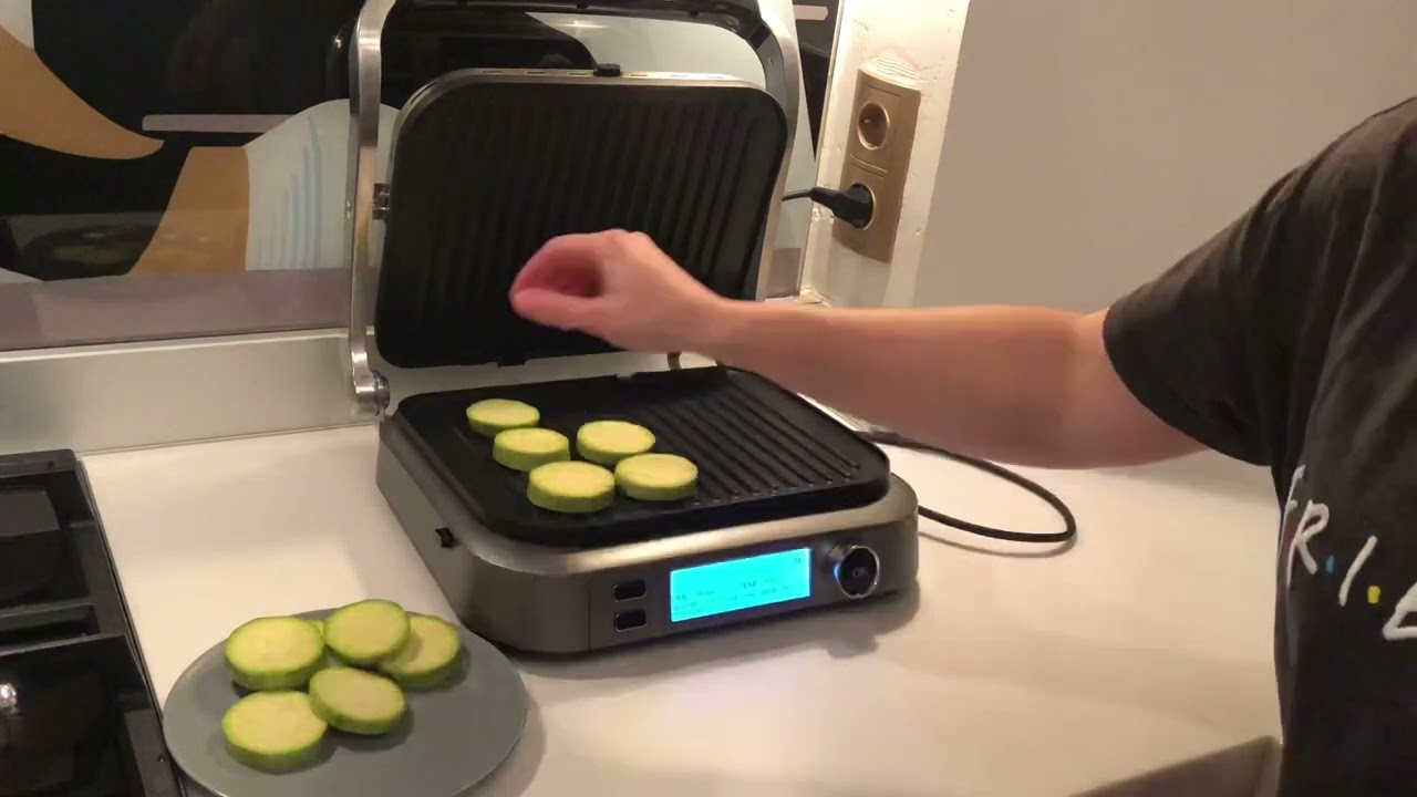 Гриль-духовка REDMOND SteakMaster RGM-M816P