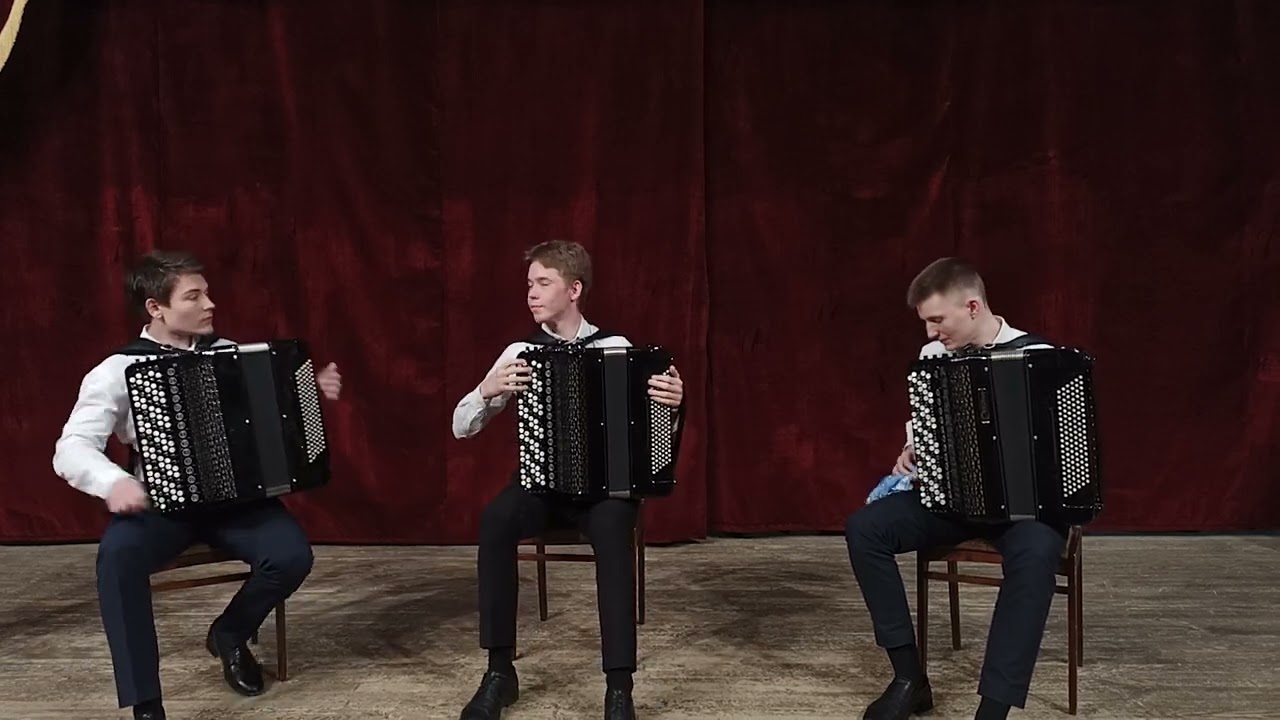 IN PACE TRIO