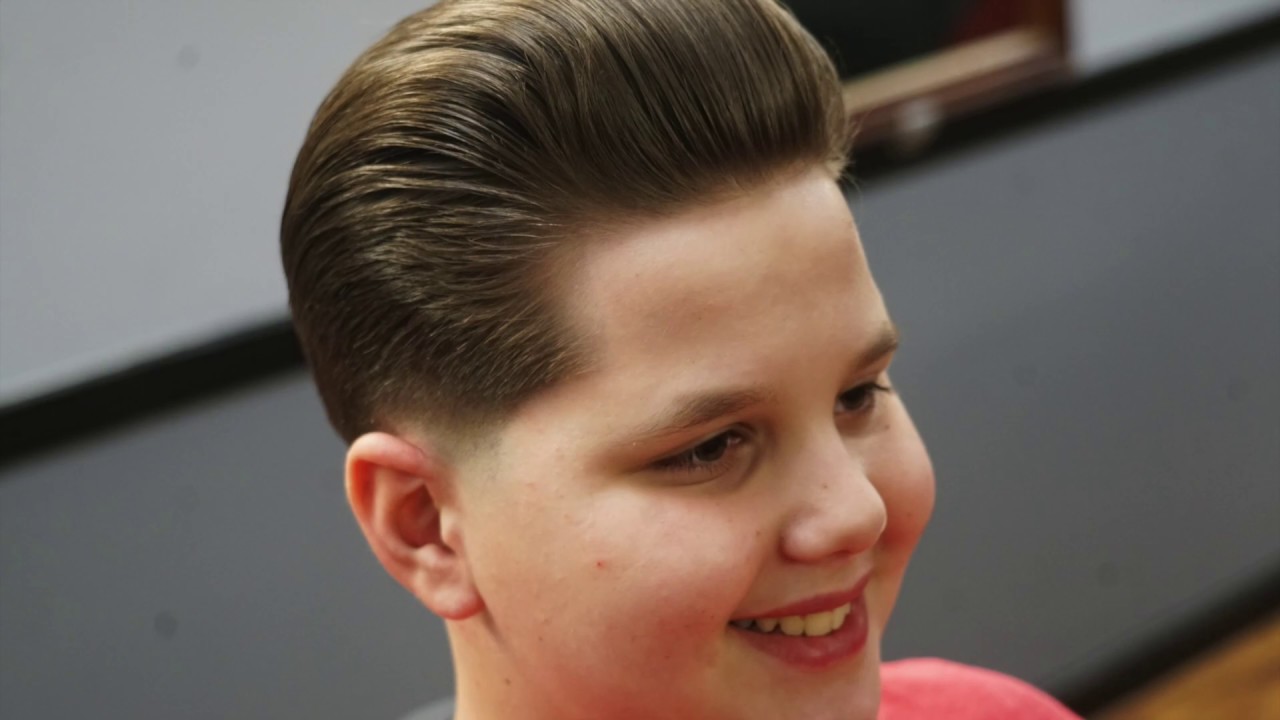 Create a Low Taper Pompadour Haircut with Blending Scissors