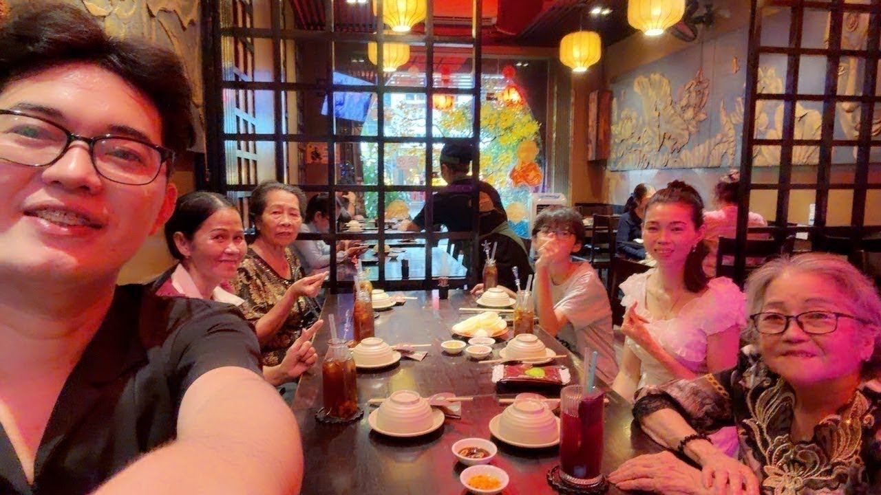 Nguyên Cà Mau live gặp gỡ cô Hoà khán giả vĩnh long mùng 9 tết 2026