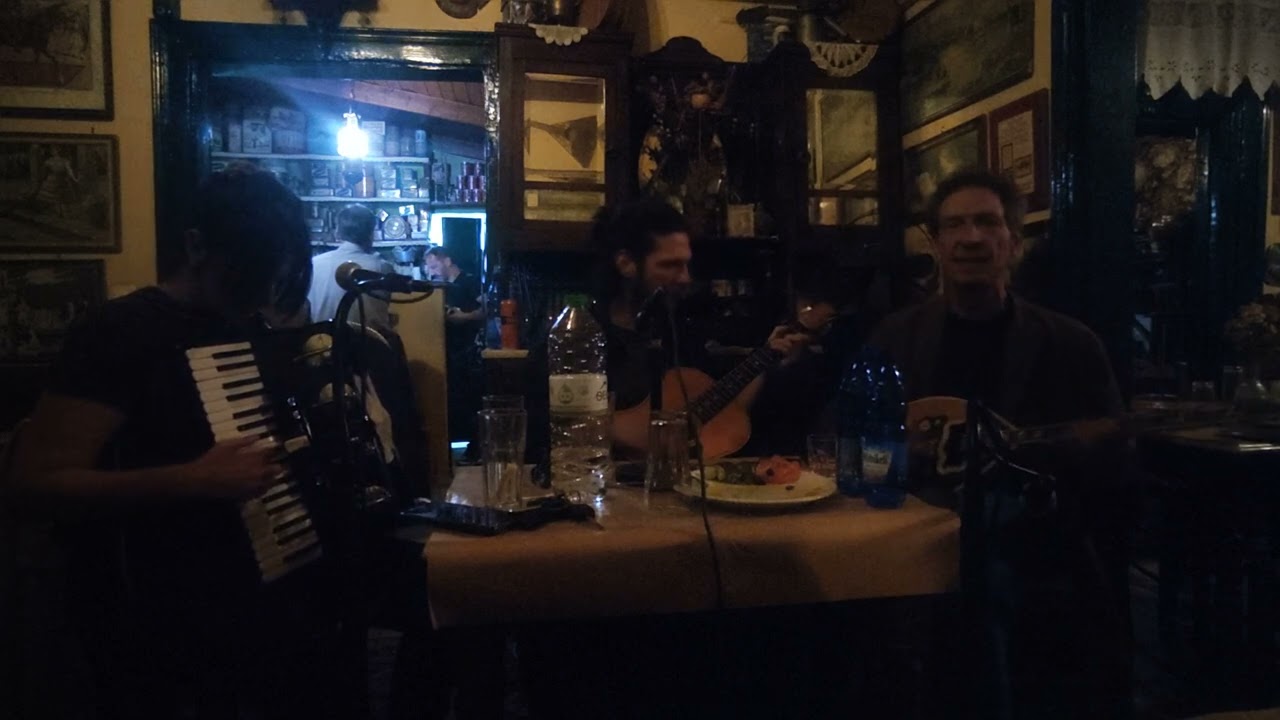 Το όγδοο θαύμα- Γιάννης Παπαβασιλείου/Συνθέτης: Βαμβακάρης Στέλιος/Στιχουργός: Χαψιάδης Λευτέρης