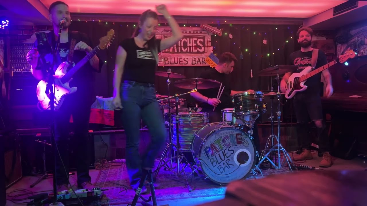 Sakis Dovolis Trio 13