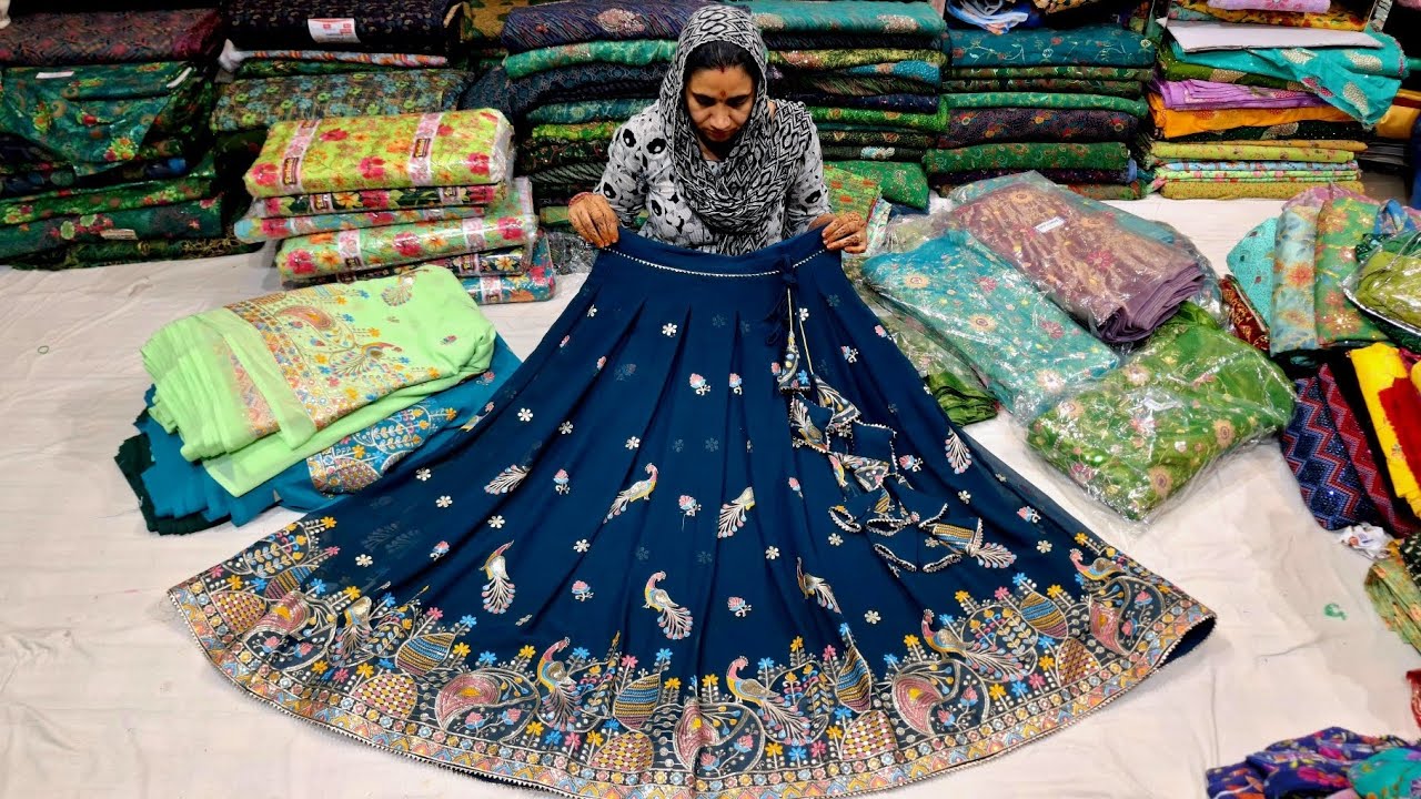 Online coustomer's ke order per ready boutique style lahengo ka shandaar collection!!!!