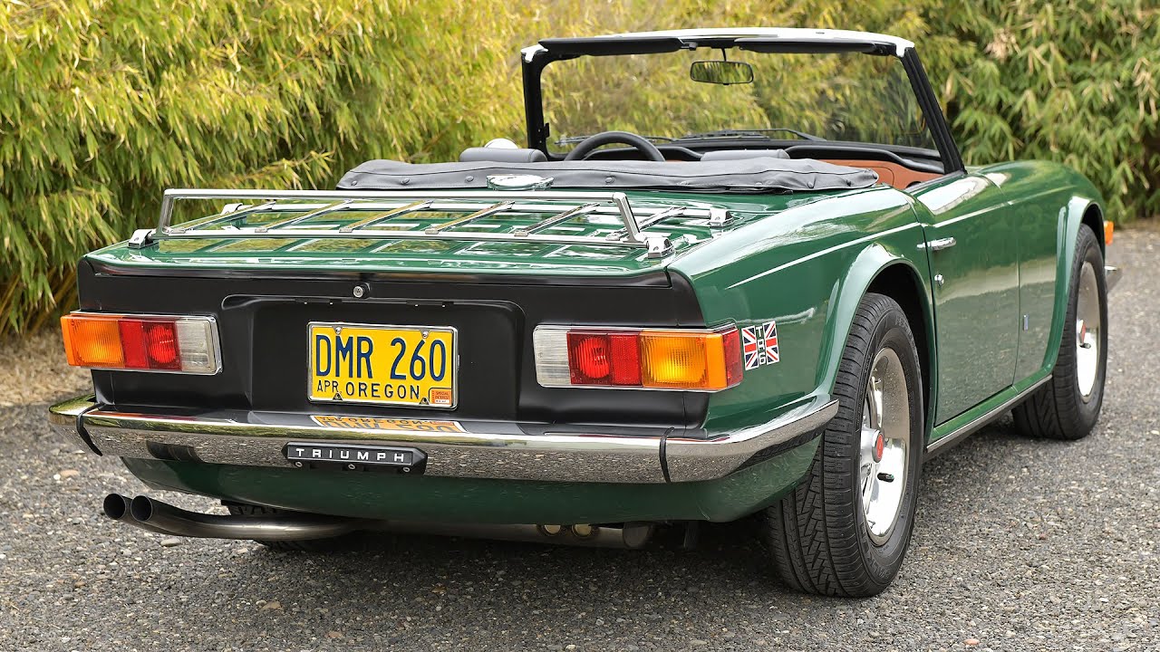1976 Triumph TR6 - Cold start and driving video