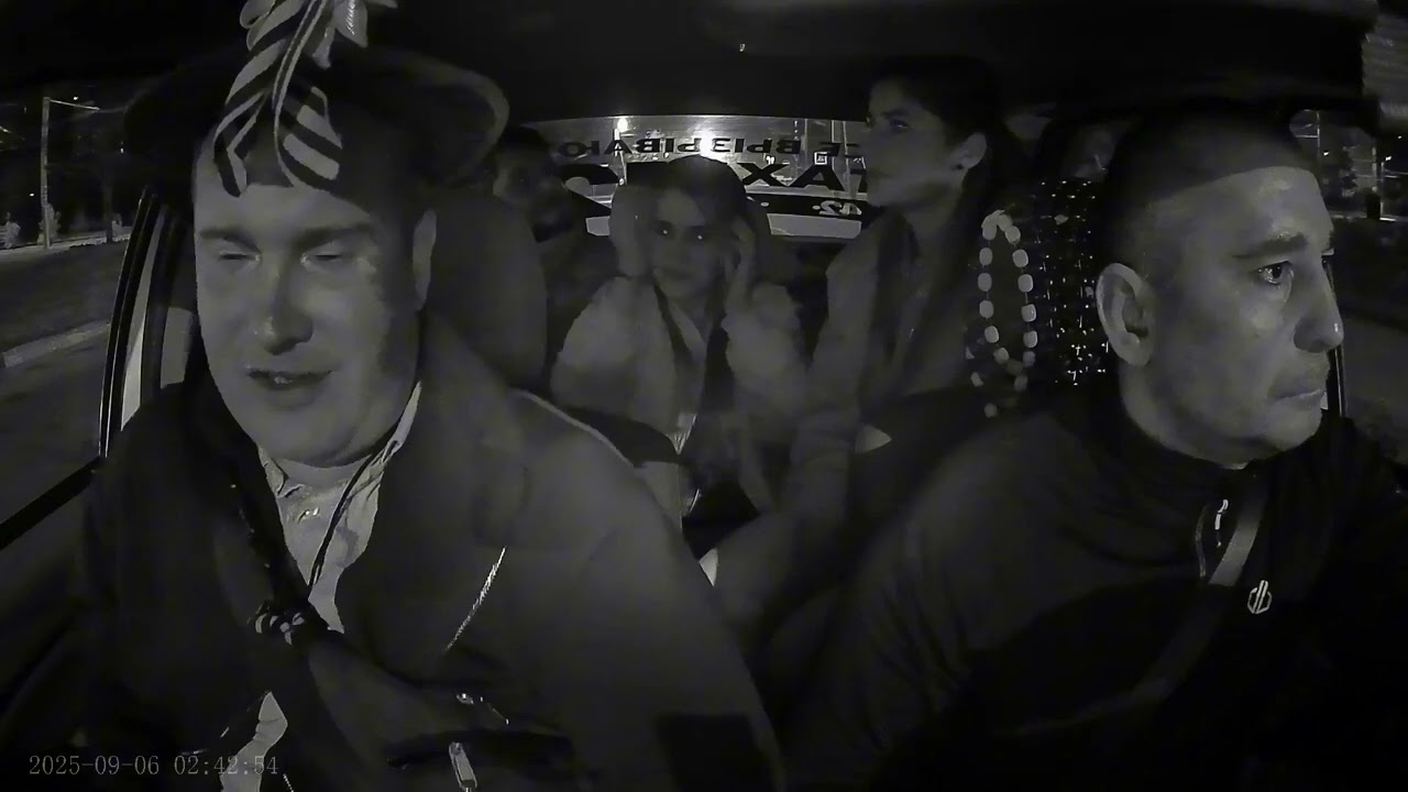 Продажный таксист