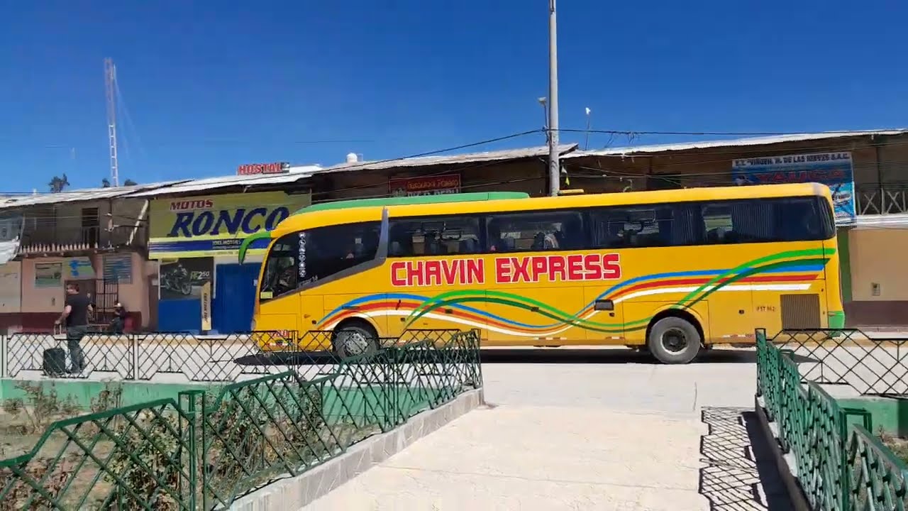Saliendo de Coracora a Lima Chavín Express ( Ayacucho - Parinacochas )
