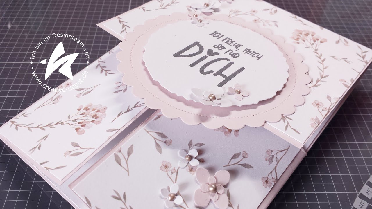 Effektkarte mit Blumenranke | Creative-Depot | Ohrenpost
