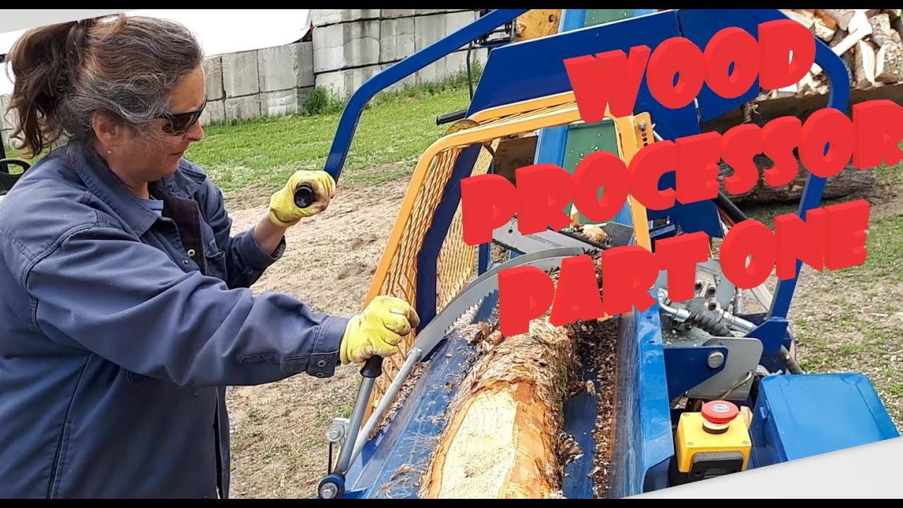 Working the  Wood Processor in 2020 (Range Road Eco Pro 300)  Part one