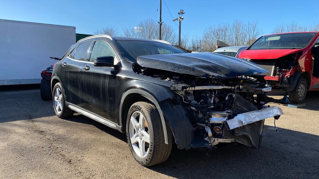 Repairing Crash Damaged 2015 AMG GLA Mercedes Car PT2