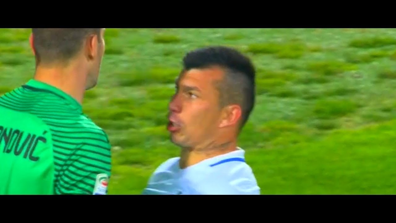 &iexcl;&iexcl;Top 7 De Las Mejores Peleas De Gary Medel!!