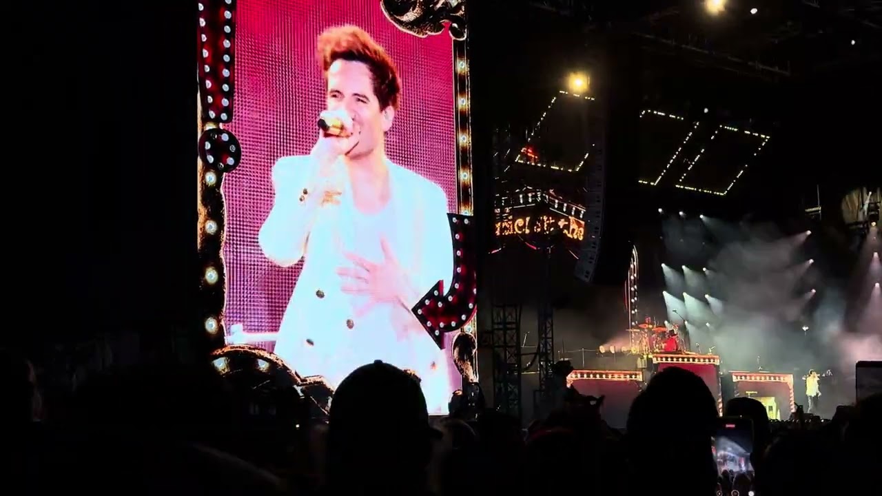 Time to dance - Panic! at the Disco live in Las Vegas 2025