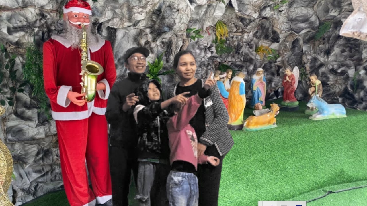 Single Mom Phan Nga's Heartwarming Christmas Day with Le Sang - Phan Nga Singlemom Life
