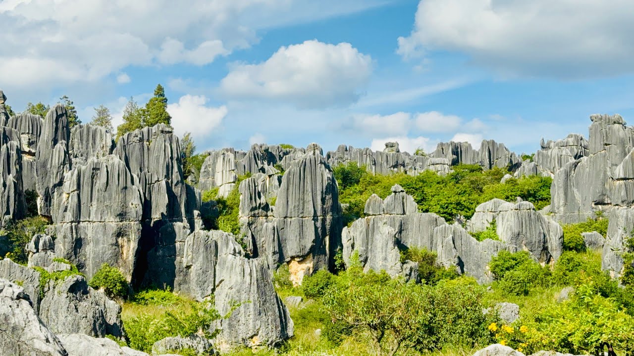 Stone Forest a UNESCO World Heritage Site | Shilin China