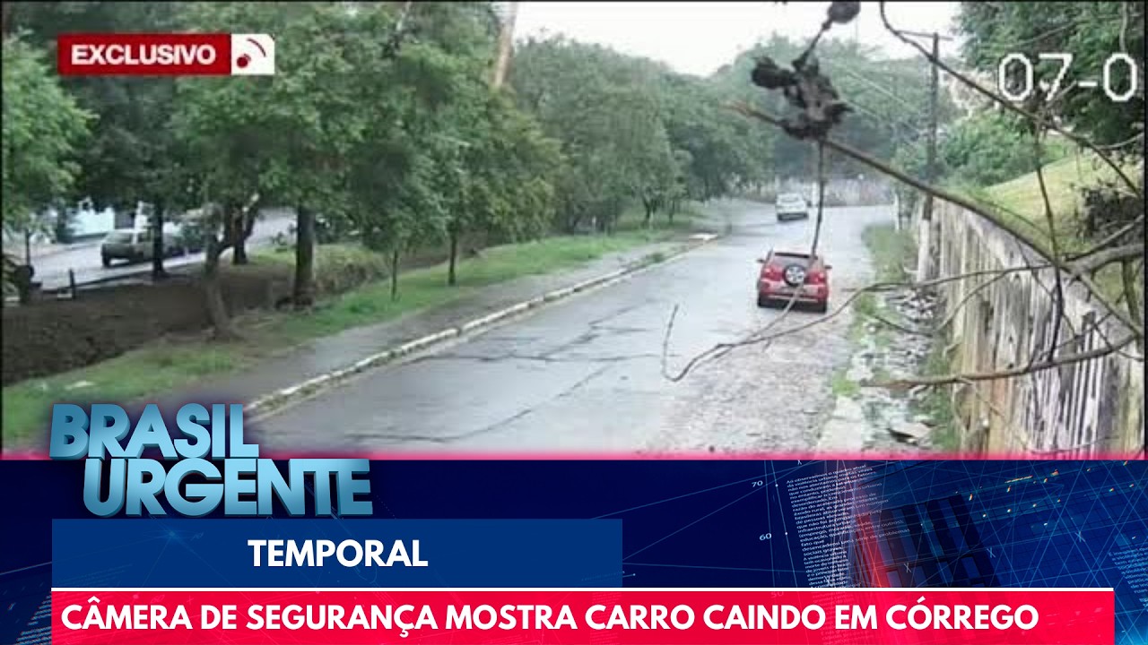 Imagem mostra carro caindo em córrego em São Paulo | Brasil Urgente