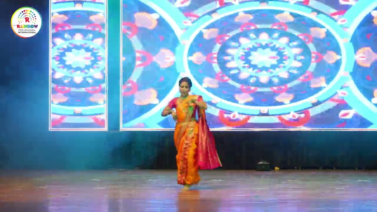 HRIDVI'S MOM SOLO PERFORMANCE | LAVANI @ NEW RAINBOW PRESCHOOL 5th ANNUAL FUNCTION 2025 🕺💃🌟🌈