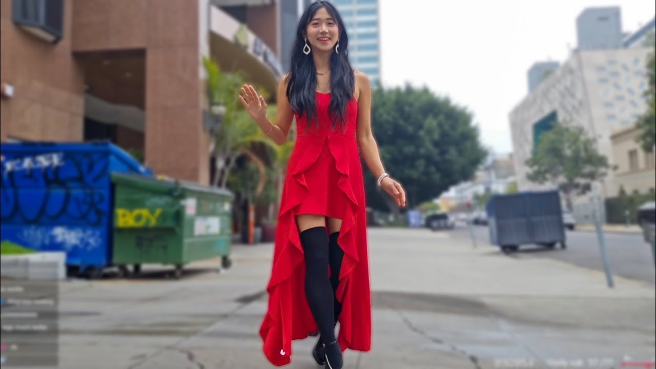 2024 02 17 IN LA GETTING READY ? FOR STREAMER AWARD