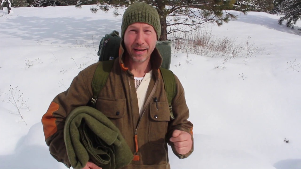 Dutch Wool Blanket vs USGI Blanket Review Bemo