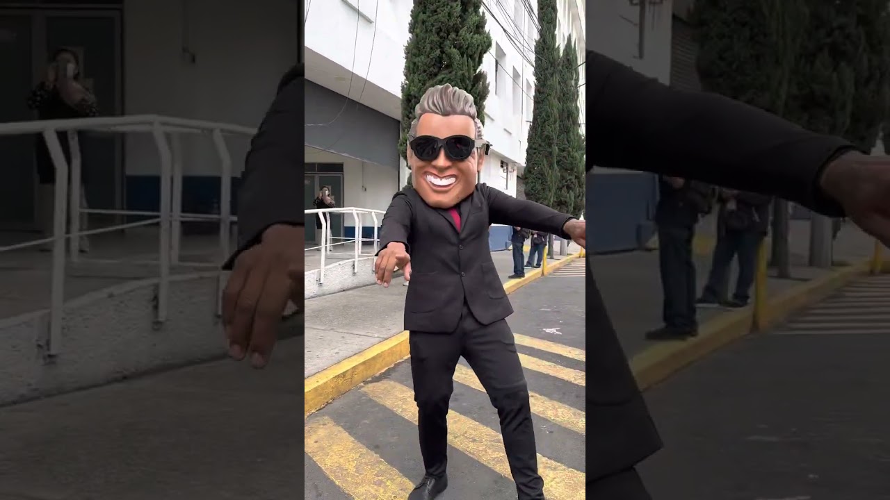 Entrega con Botarga de LuisMi … Tenemos más de 30 personajes disponibles 😍