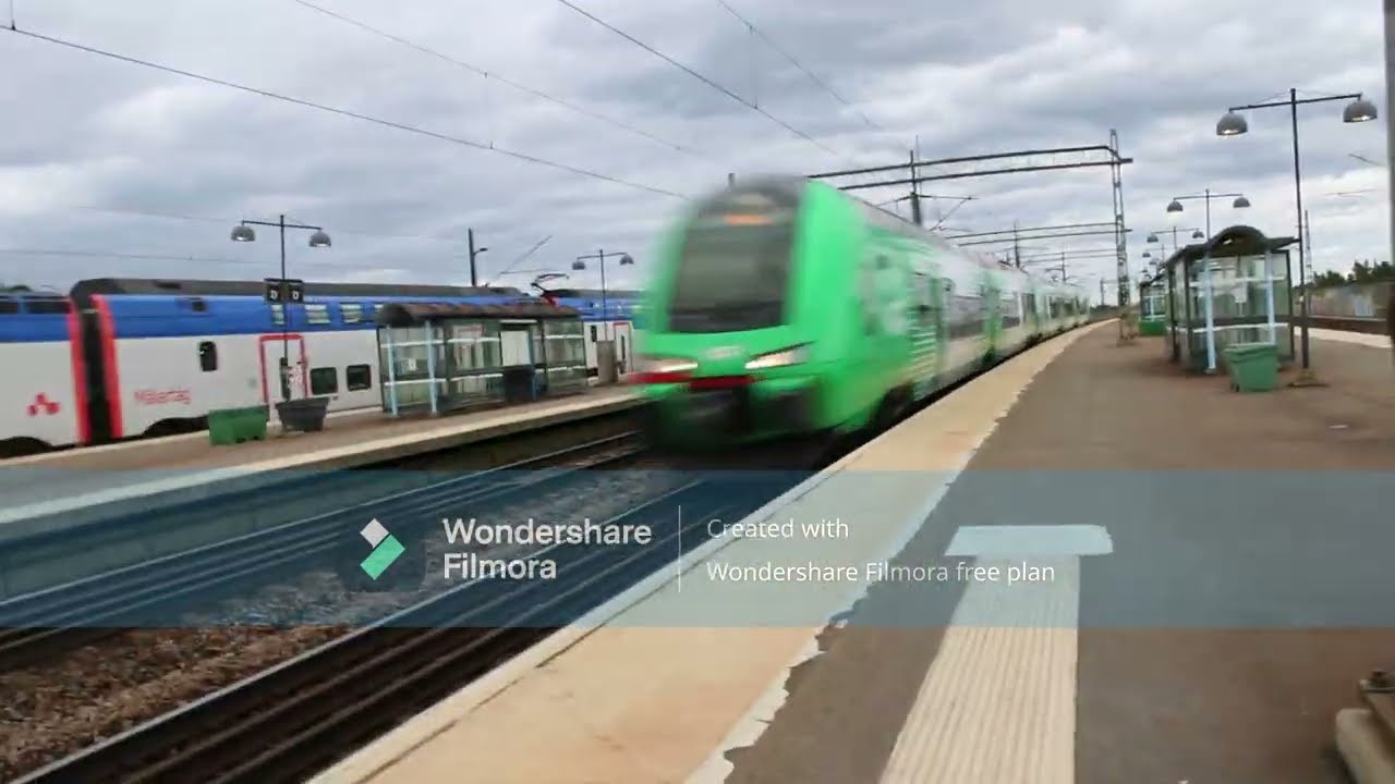 Fast trains in Södertälje, Sweden