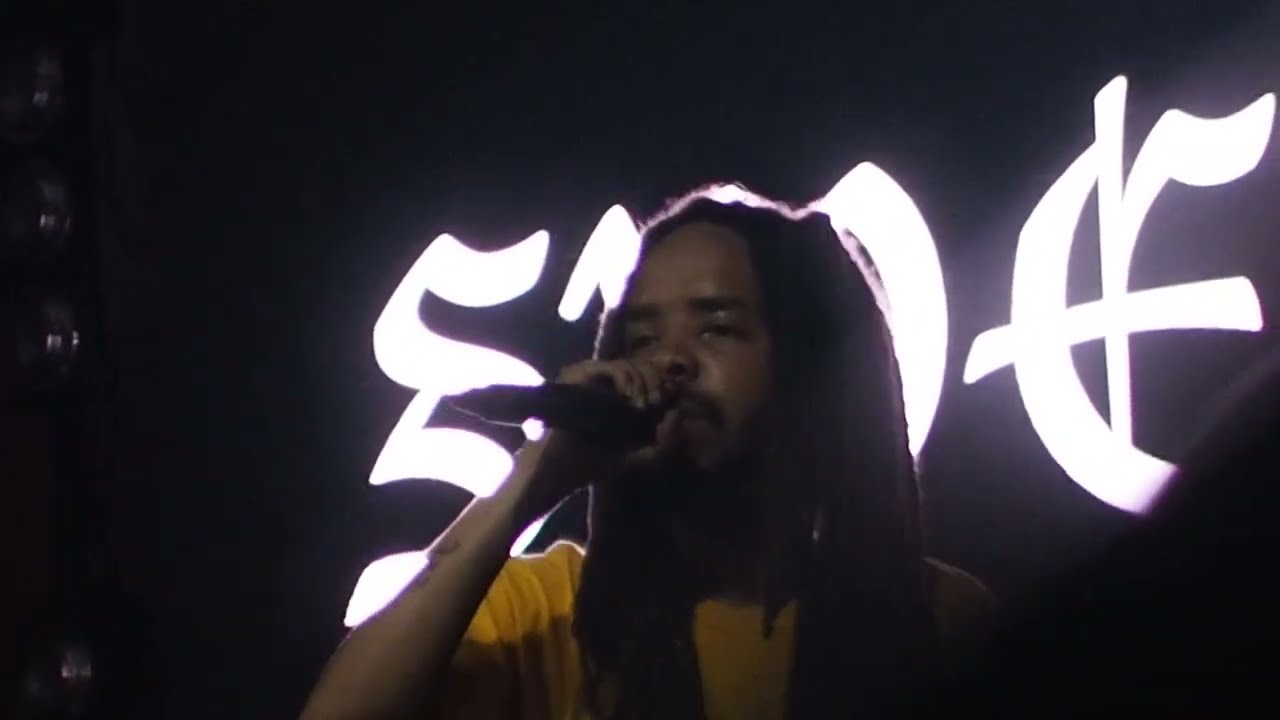 Earl Sweatshirt New Song Live & 