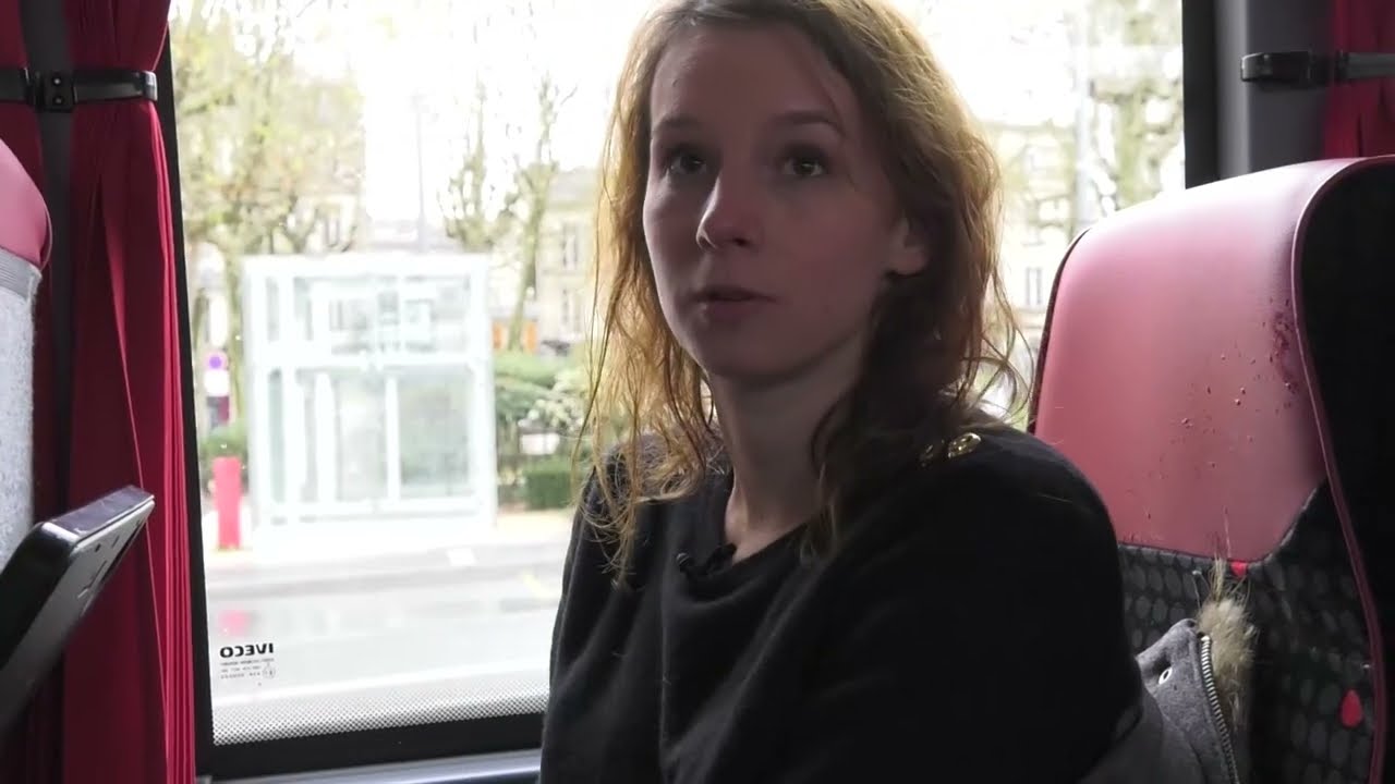 Embarquez dans un car à haut niveau de service