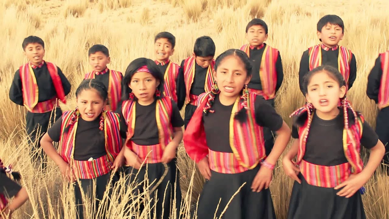 Coro de niños de Espinar K'ana wawakunas - Ch'aska Ñawi Niñucha.