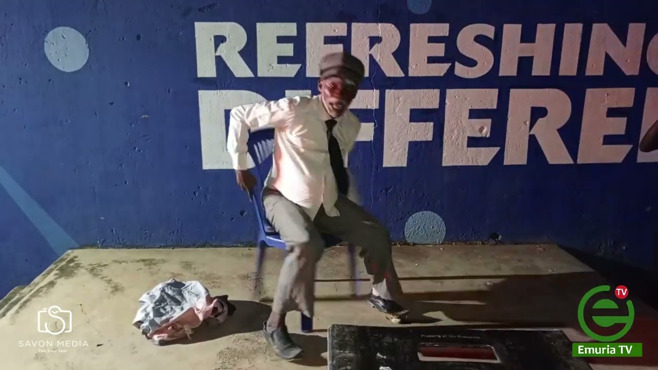 Abrabumbem makes old women fall with laughter in akwena na ore