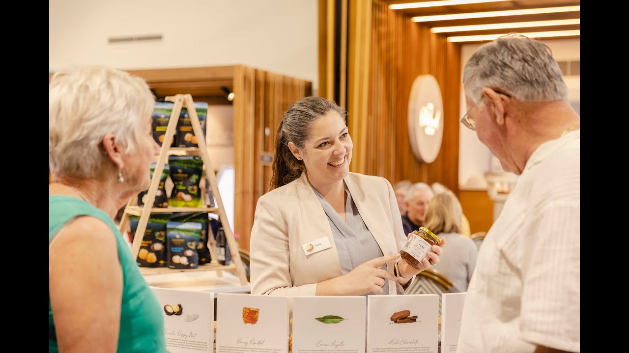 Welcome to the Macadamias Australia Visitor Experience