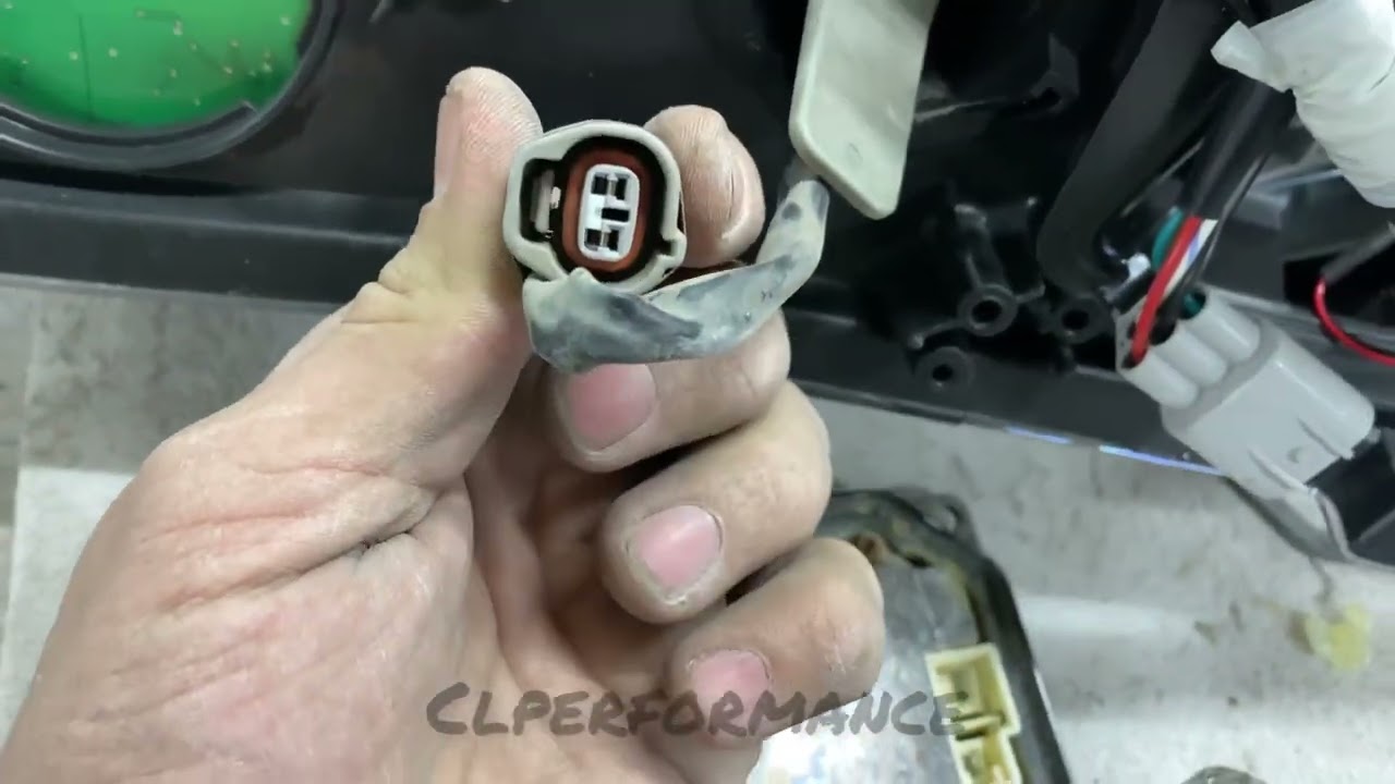 Установка фар Depo Lexus is250 Clperformance