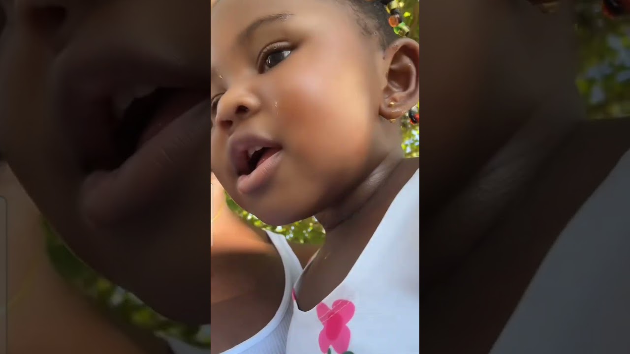 BEACH ⛱️ D A Y WITH  HOWIE AND HIS LITTLE PRINCESS 