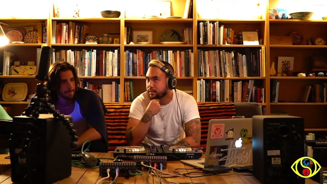 Soulection Radio Show #554 (Mack Keane & ESTA. Takeover)