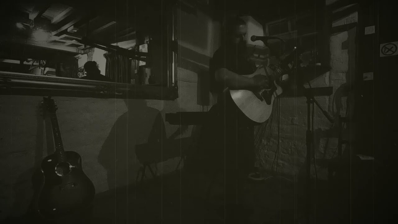 Adam The Greek - I Just Don't Think I'll Ever Get Over You (Colin Hays) 13/01/26 ACI