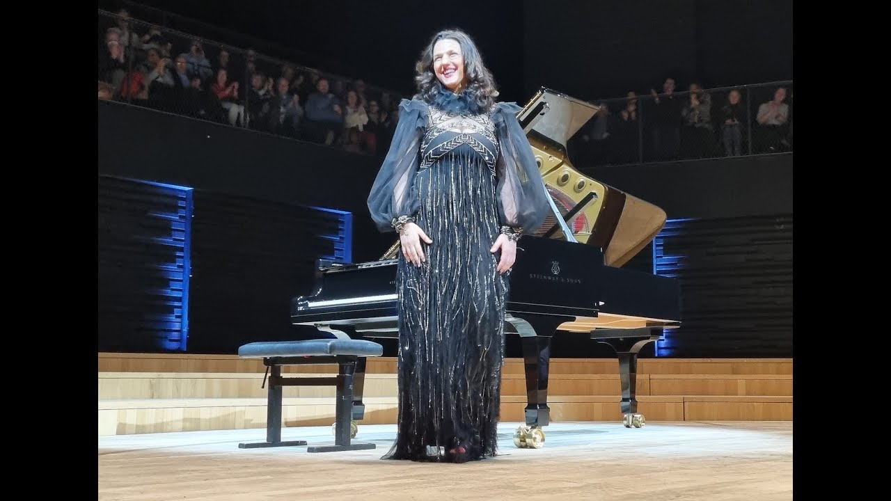 Khatia Buniatishvili - Beethoven: Sonate Nr. 23 f-moll op. 57 „Appassionata“
