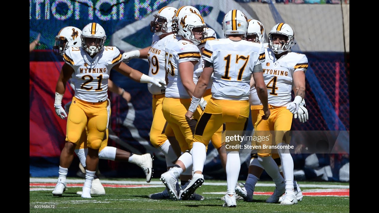 2016 BOISE ST  AT WYOMING
