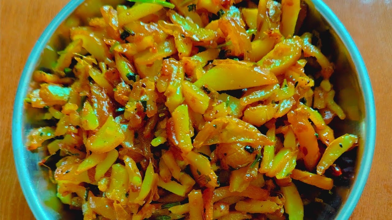 Radha Krishna kitchen vlog. . Chatpata banae Mintu mein#food #cooking #recipe video viral 