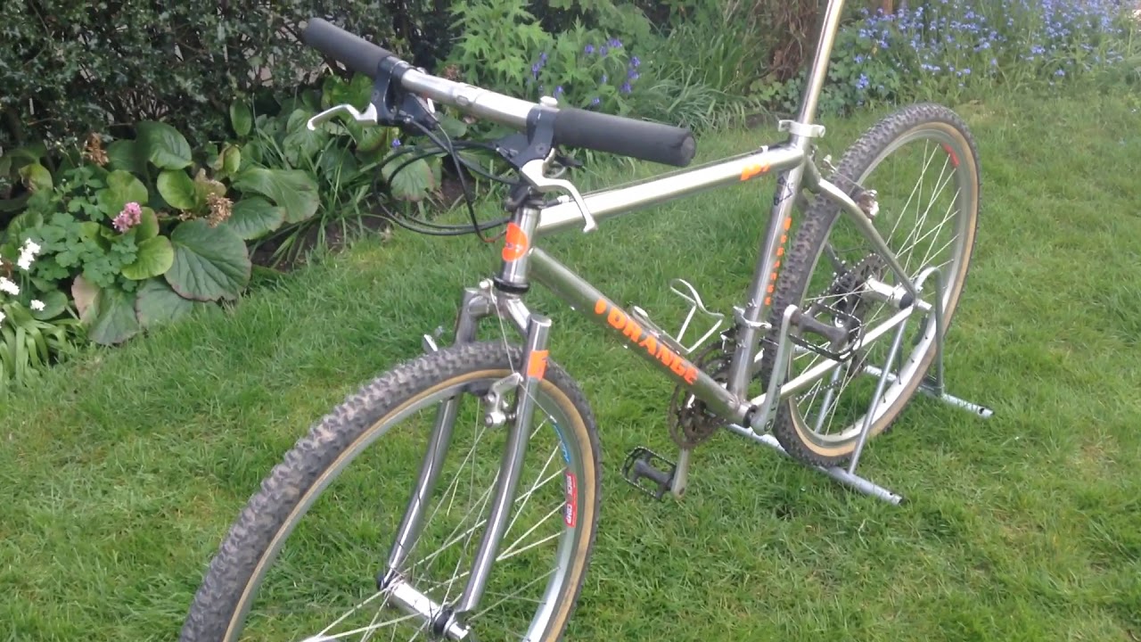 Retro 1995 Orange P7 mountain bike 17