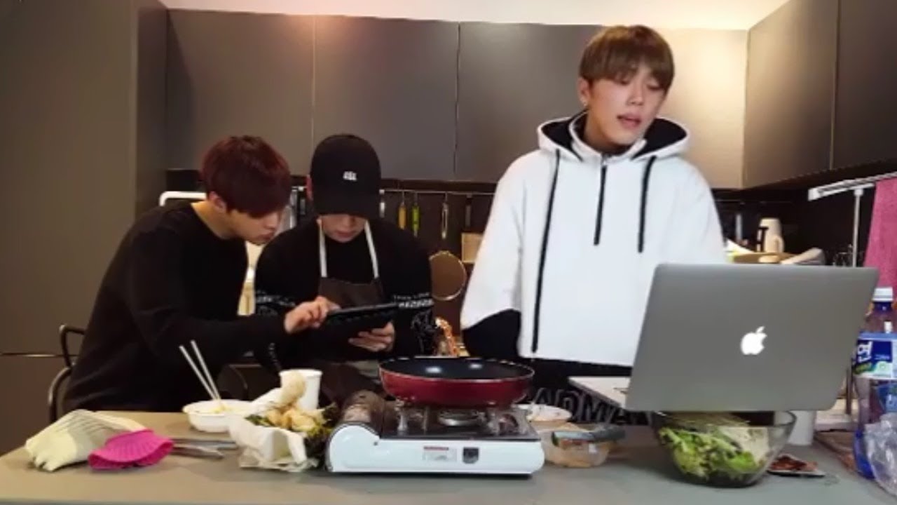 ONF (온앤오프) Hyojin ,E-Tion ,MK sing iKon-Love Scenario / TVXQ MixNine-Love In The Ice