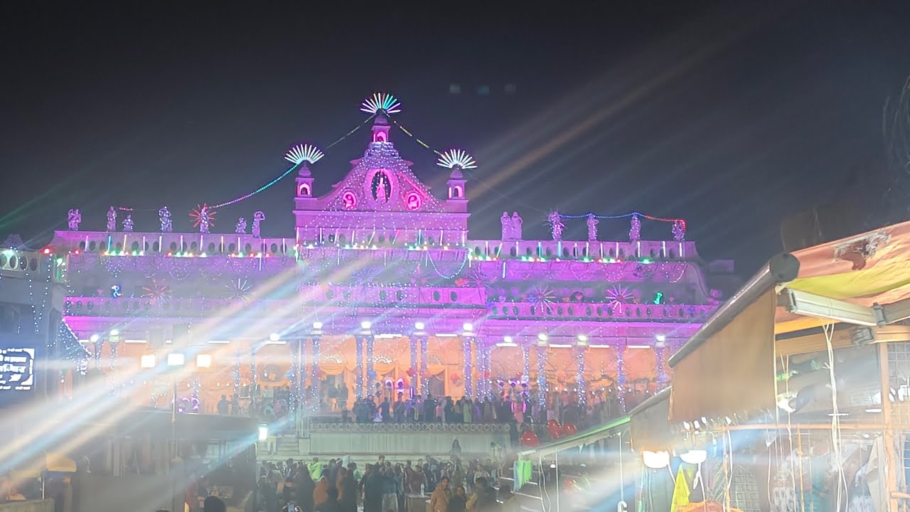 श्री राधा वल्लभश्री हरिवंश आज वृंदावनकी परिक्रमा लगा रहे हैं#vridavan#shri#shriharivansh#hadot#Radha