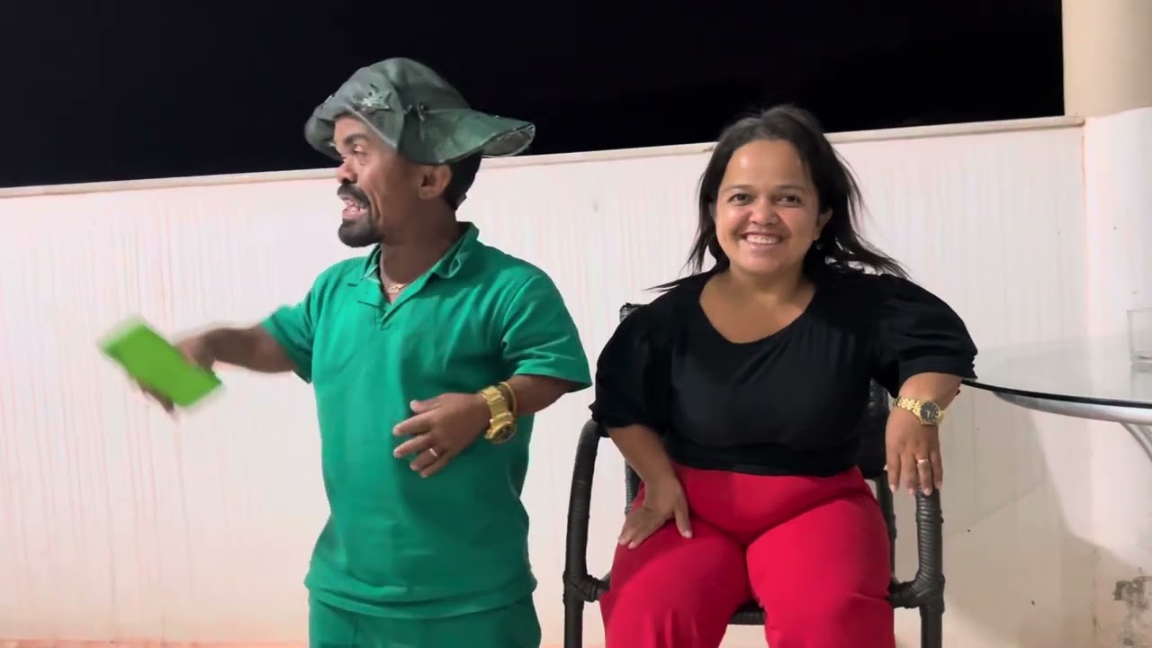 ANÃZINHA DEU UM FORA E CHAGUINHA ELE FICOU COM RAIVA