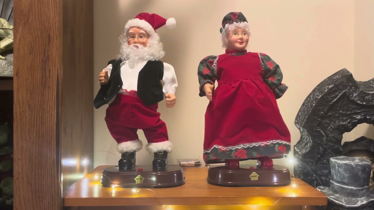 Gemmy Animated Interactive Claus Couple
