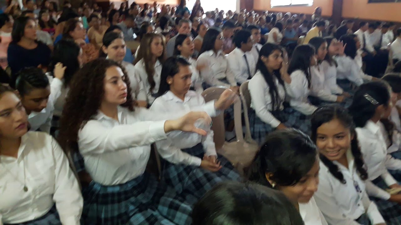 Graduación de noveno grado 2019 video 2