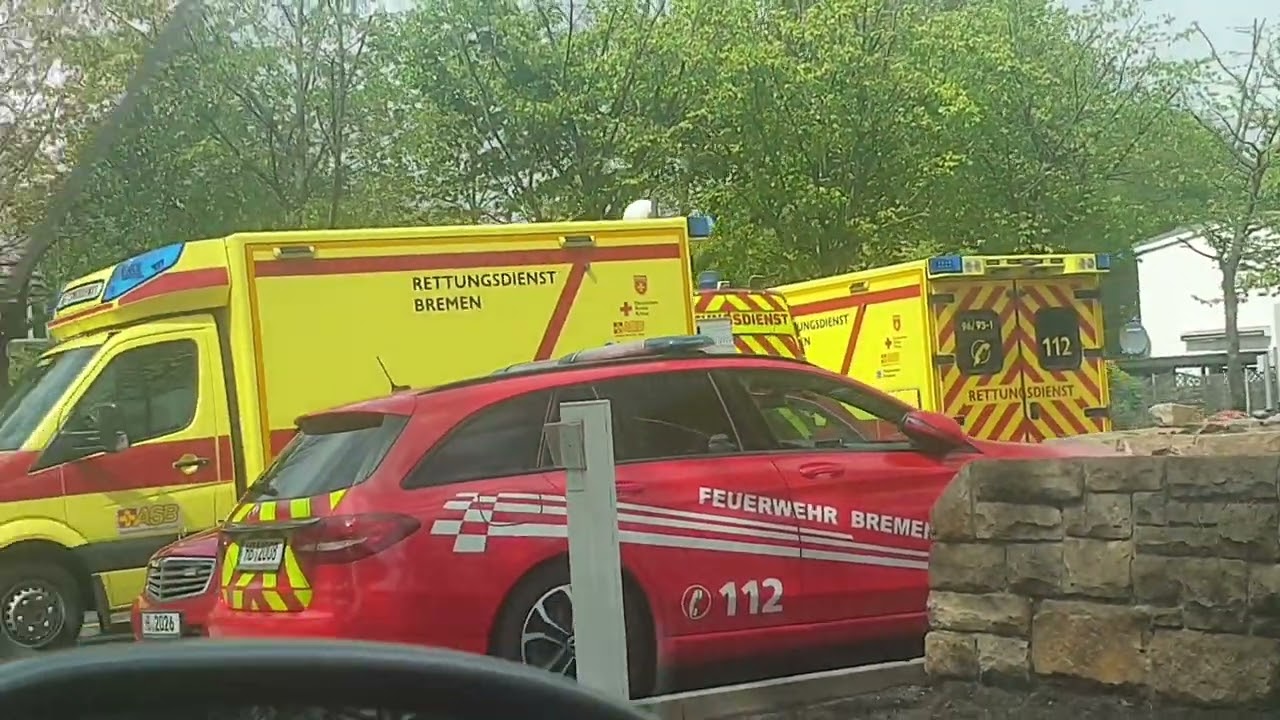 Rettungkräfte aus Verden, Bremen und Hamburg