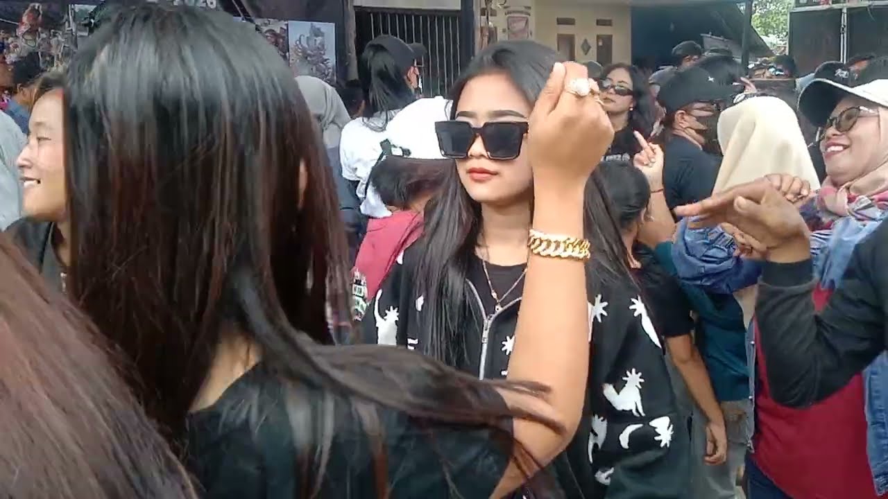 PEMANGKATAN LSR KOMBINASI CUTA MUDA LIVE ANIVERSARI KE 34 MERIAH GUYYS